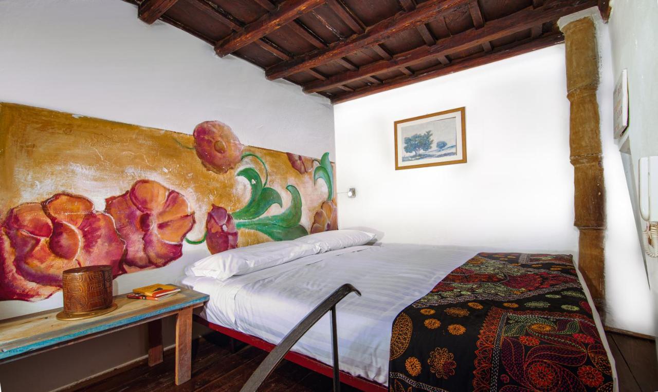 Cartari, Renaissance Flat A Few Steps From Piazza Navona And Vatican Luaran gambar