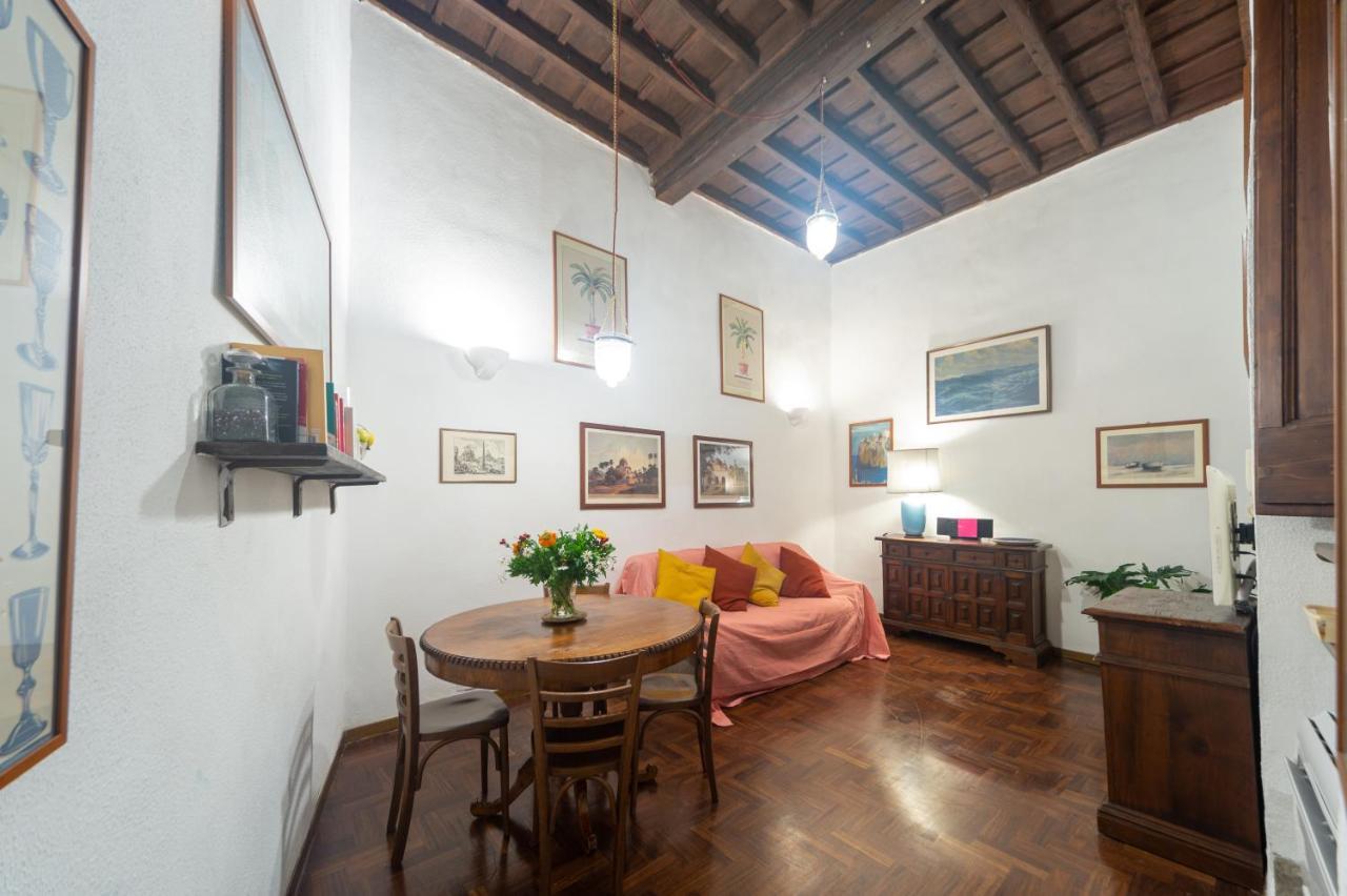 Cartari, Renaissance Flat A Few Steps From Piazza Navona And Vatican Luaran gambar