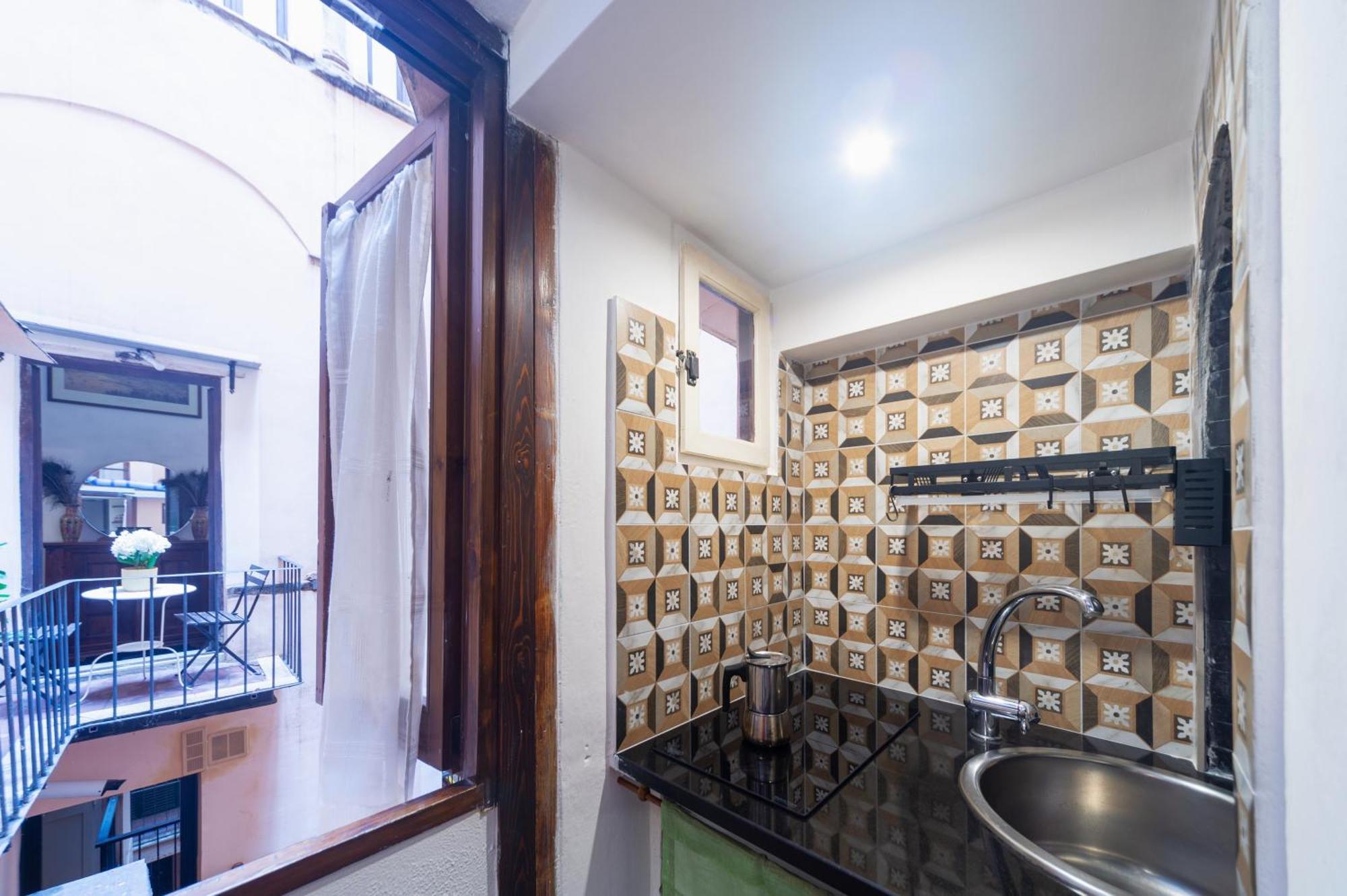 Cartari, Renaissance Flat A Few Steps From Piazza Navona And Vatican Luaran gambar